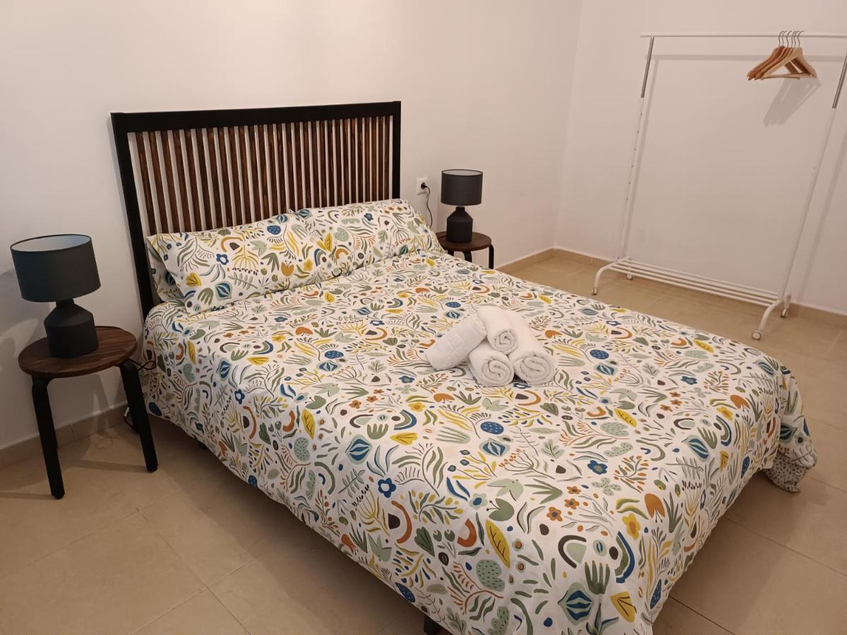 Apartamento Bajo En Mentidero Cádiz Exteriör bild